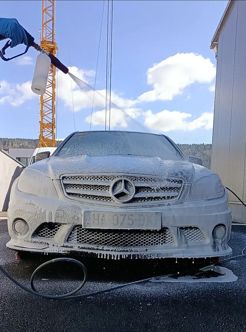 lavage de voiture a pontarlier , vaud 25